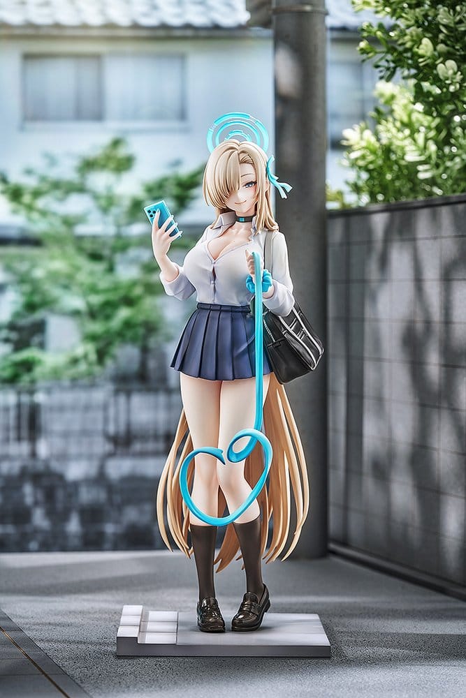 Blue Archive - Asuna Ichinose - School Memorial Lobby Figur 1/7 (Good Smile Company)