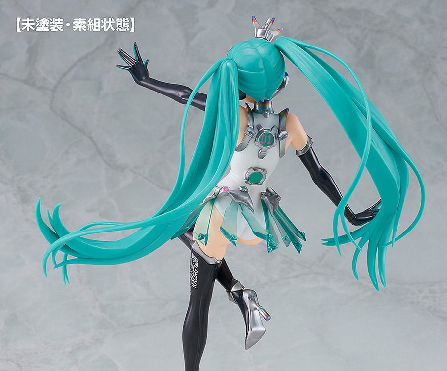 Hatsune Miku GT Project - Racing Miku 2013 - Reincarnation Plastic Model Kit (Good Smile Company)