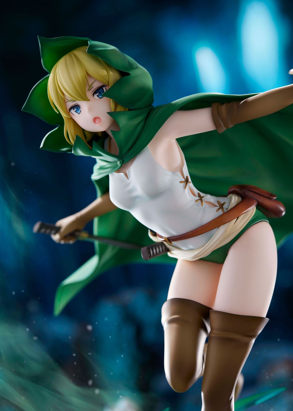 Danmachi: è sbagliato cercare di rimorchiare in un dungeon? - Leone di Ryuu - Edizione limitata AmiAmi figura 1/7 (Alice Glint)