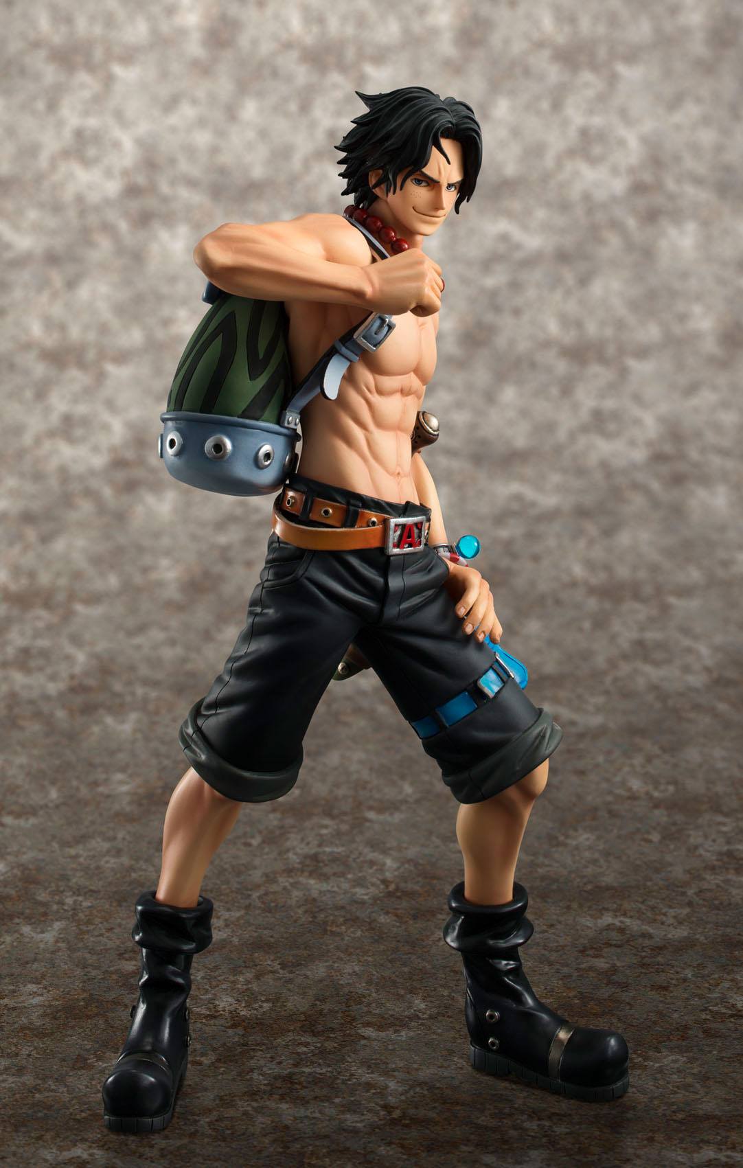 One Piece - Portgas D. Ace - Eccellente Modello P.O.P NEO-DX 10th Limited Ver- figura (MegaHouse)